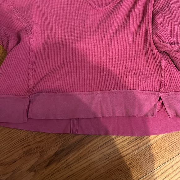 Free People / We the Free long sleeved knit top size XS - Picture 3 of 9